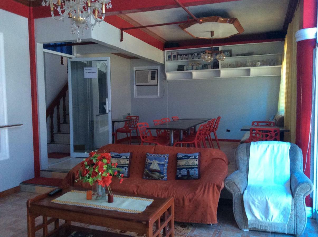 Surigao Tourist Inn Екстер'єр фото